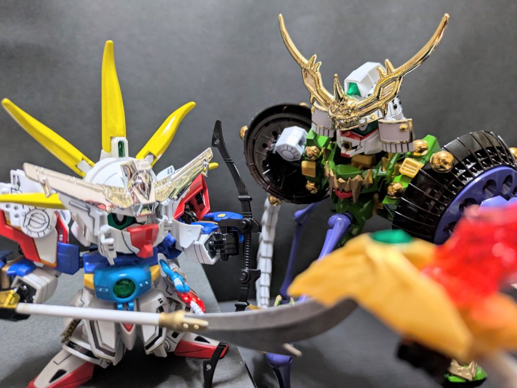 一矢でしとめる！！原作とは異なり、最終決戦は大嶼島。相対する武者ライジングガンダムが未制作のため、弓と槍を持たせた射異刄さんに代役をお願いしました。