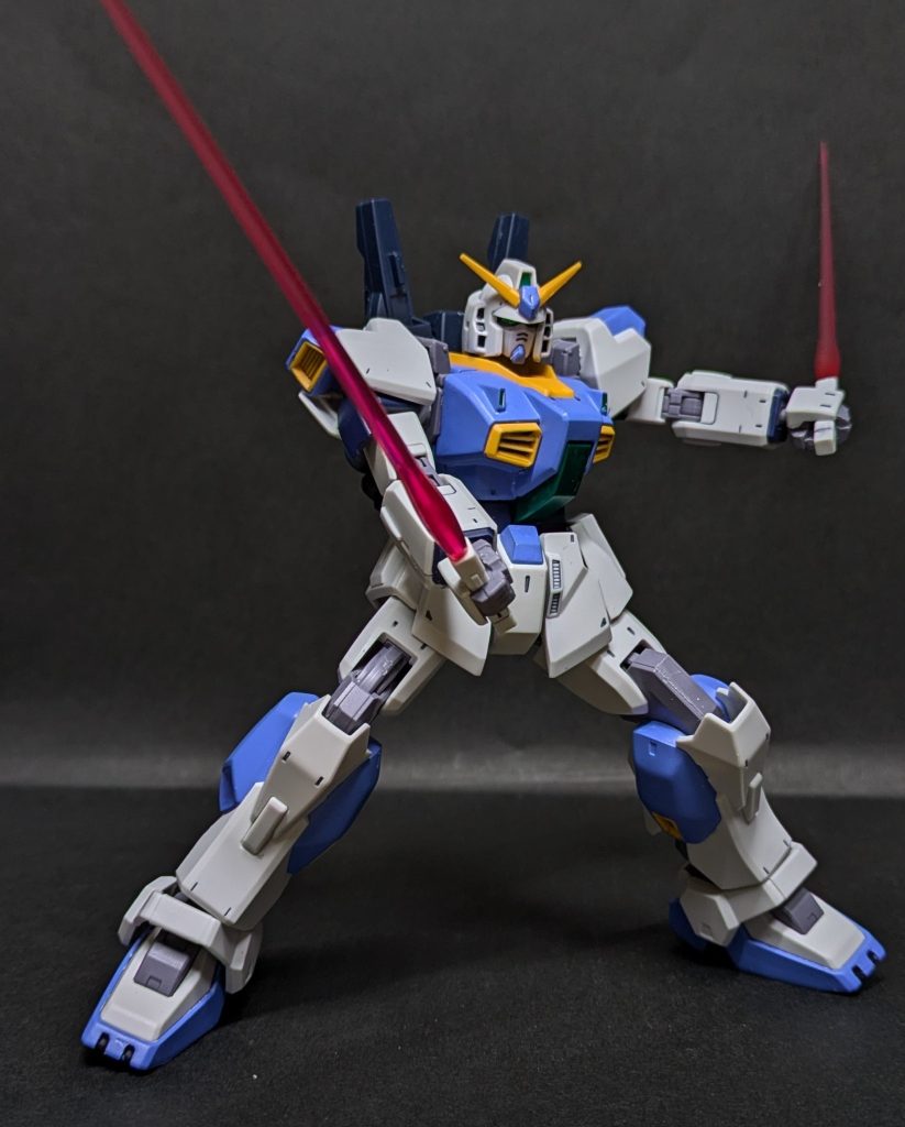 なお、上記した本来のデモ戦闘シーンでの彼の乗機はガンダム・ピクシーでした！ピクシーも欲しいのぅ……！(再販買えんかった……w)(gundam-kao9)