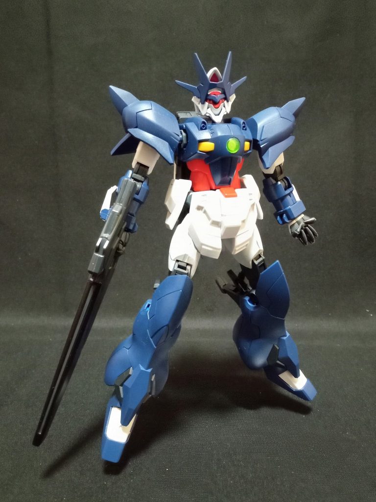 データコピー前の素体「 アルスガンダム ブランク」ここから様々な機体に擬態していく⋯という妄想です