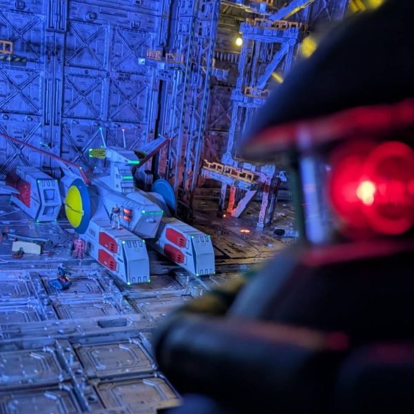 強襲揚陸艦　Ｖ作戦始動