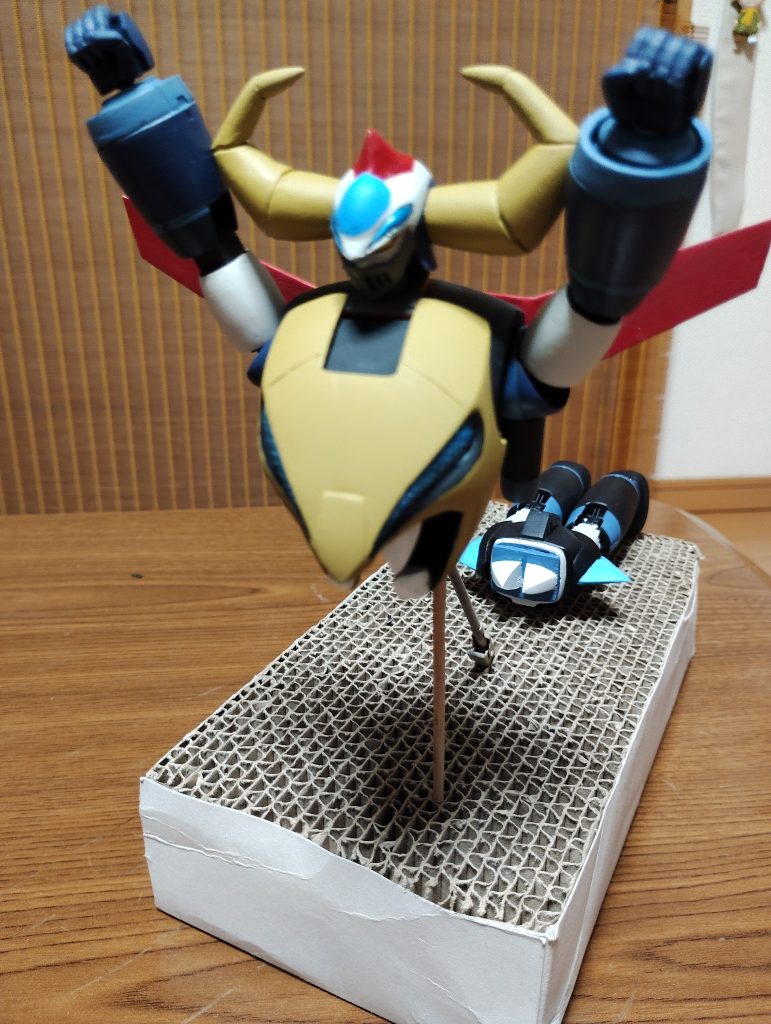 ガシ～ン