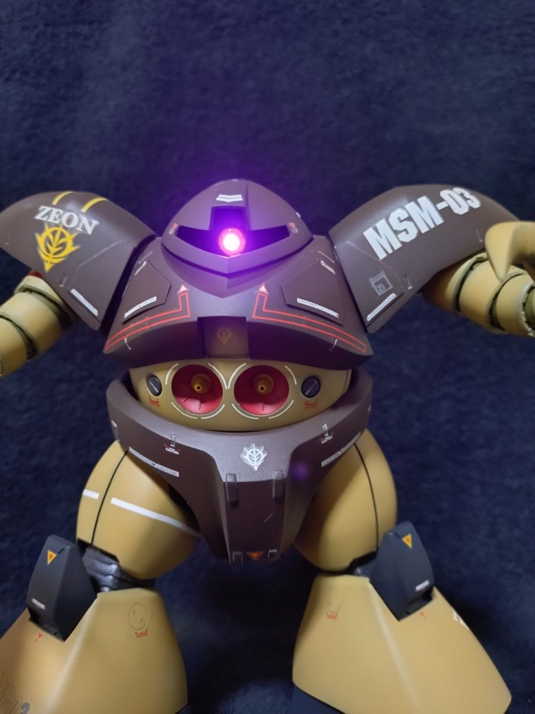 グポーンモノアイを光るようにしました✨️
