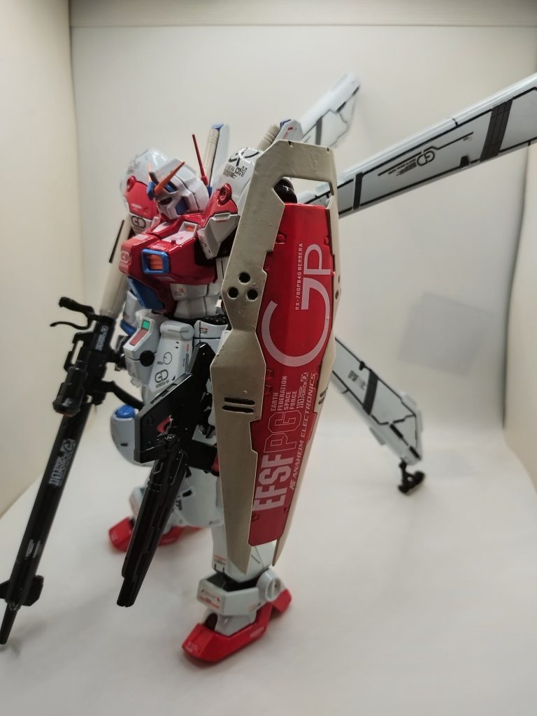 バックパックがかなり長くて、撮影ブースギリでした。