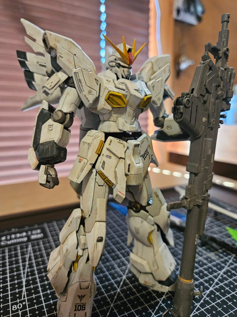 MSN-06S-2シナンジュスタイン