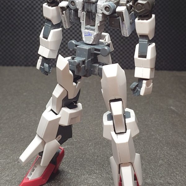 新しいミキシングガンプラはフレームから製作中です〜！今回も完全変形目指して製作していきまーす！（2枚目）