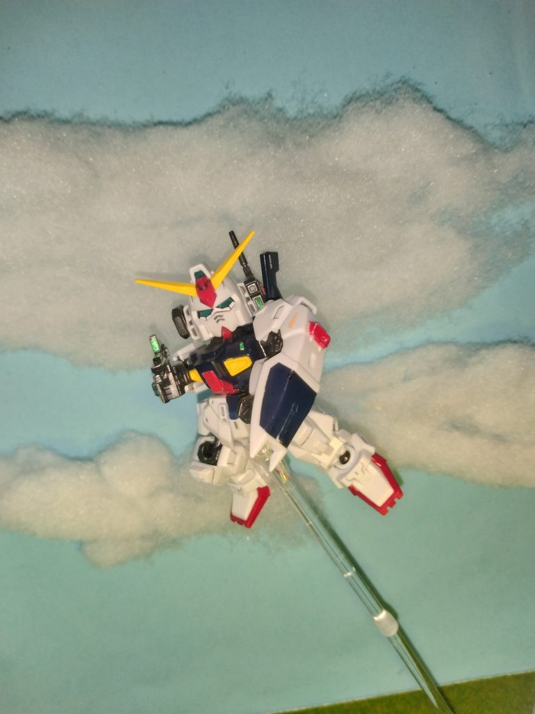 「ガンダムか…新型か…。」「くそー。」「そこだっ！」「おわぁぁぁぁ！」