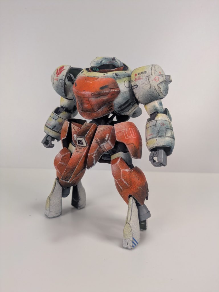 今回はマンロディとオプションセットを買っているのでマンロディの脚部が余りました勿体ないのでこちらも作っています靴の部分を白く塗ったら案外スポーティーになりました調子に乗って足先に三本線を入れてます更にスポーティーになったと思っています👟自画自賛です😁&nbsp;