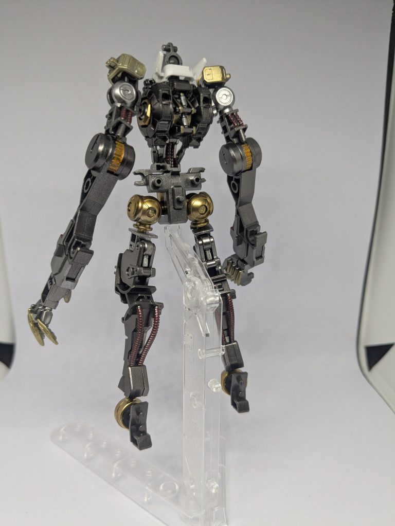 リアビューです。やっぱりガンダムフレームはHGでもMGでも精密な感じがして好きですね〜。(*´∀｀*)♡以上です。見ていただきありがとうございました！(gundam-kao6)