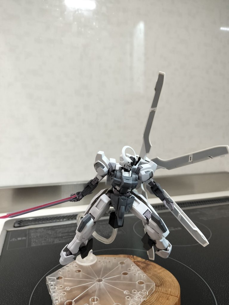 HGガンダムシュバルゼッテ–2枚目/制作者：パチ組日和