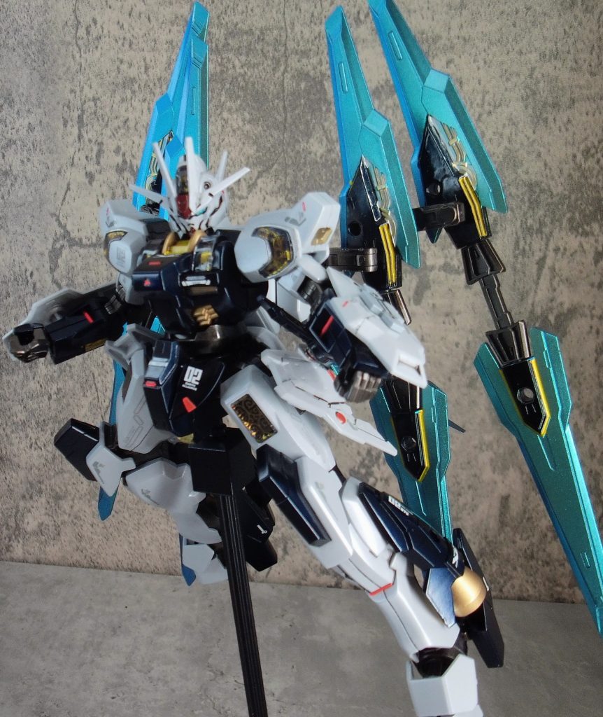 適当にポージング