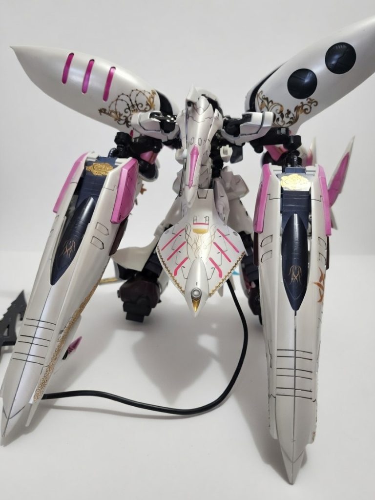AMX-004EX QUBELLEY REGALIA–5枚目/制作者:Ryu2023