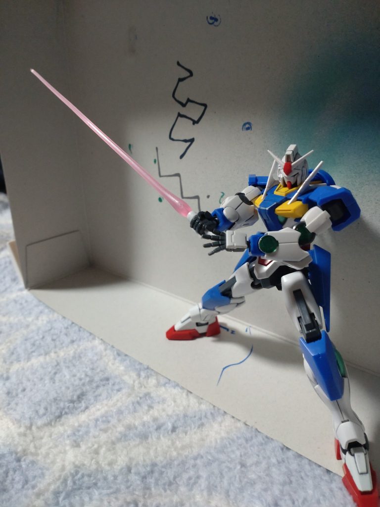 高機動型0ガンダムでした〜なんかこう両腕に小型のGNソードをつけてシュトゥルム・ウント・ドランク!!!ってやってもいいような形してますよね、って思っているのは自分だけでしょうけど、、、