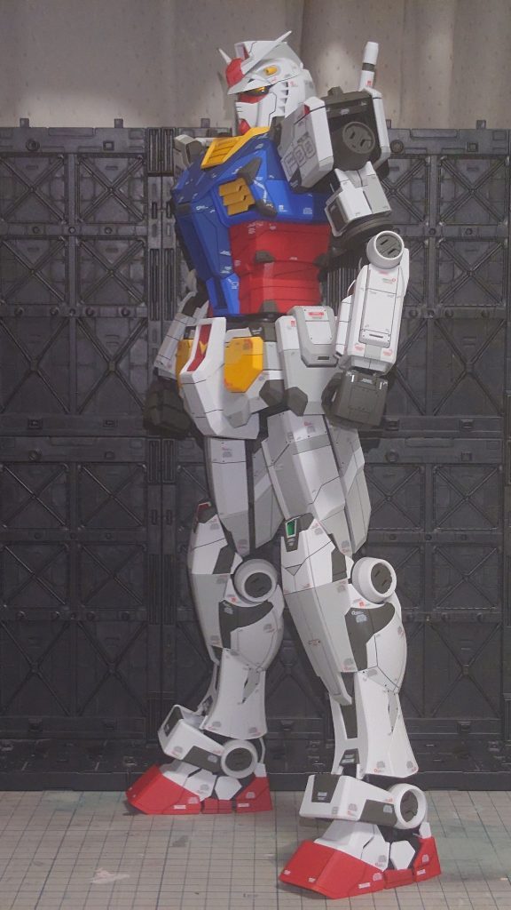 メガサイズ　ガンダム–4枚目/制作者：あれく myT 積みプラ崩したい