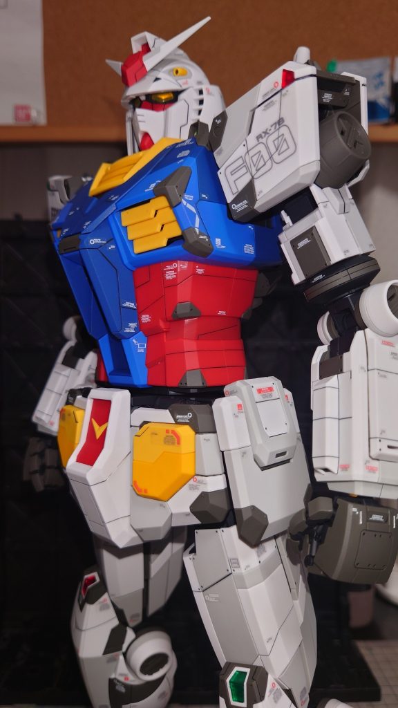 メガサイズ　ガンダム–7枚目/制作者：あれく myT 積みプラ崩したい