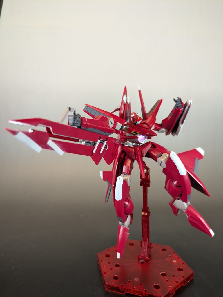 ライフルモードの展開部もちゃんと塗装しました。手がかかるキットですが本当にかっこいい