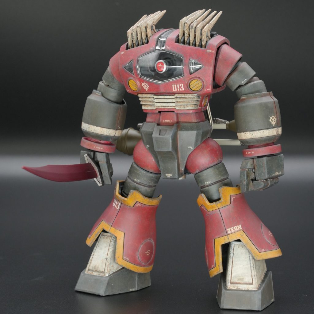 さて、ゾゴックと言えば皆様ご存知、ガンダムUCの主人公機ですね！！（←えっ？）いやぁ～爆炎の中、バナージが起動させたゾゴックがクシャトリヤを押し返すシーンは胸熱でしたよね！私、全MS中でも最も好きなものの１つに数えるくらい、ゾゴックが大好きなんですよ。
