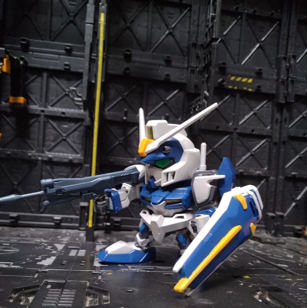 このキットには1/144キットのパーツを使ってます😊武器は大きい方がカッコイイから😆😆