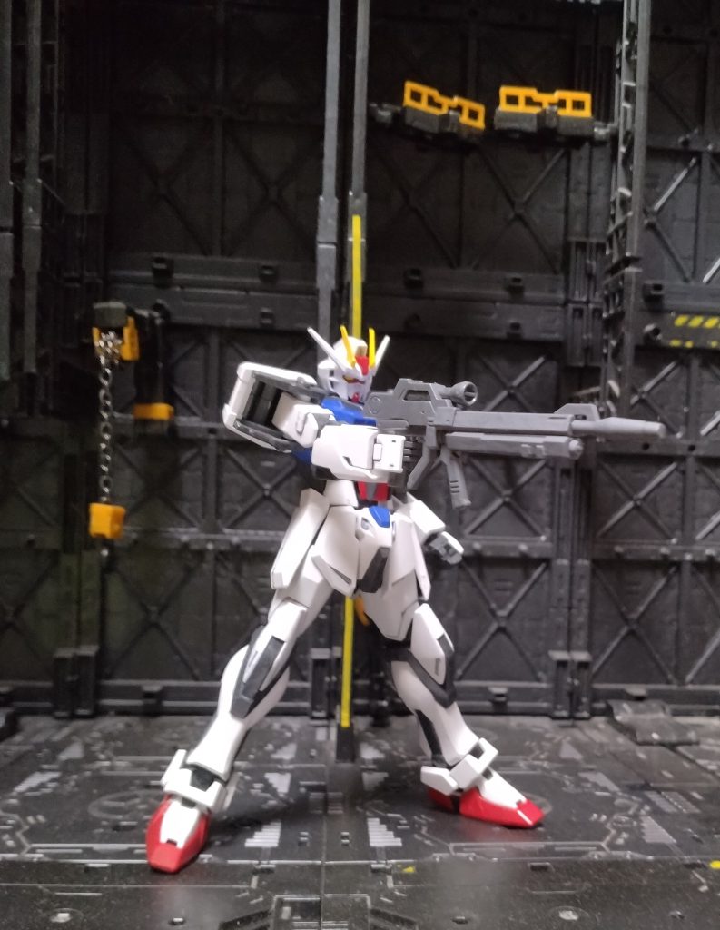 ライフル構え！