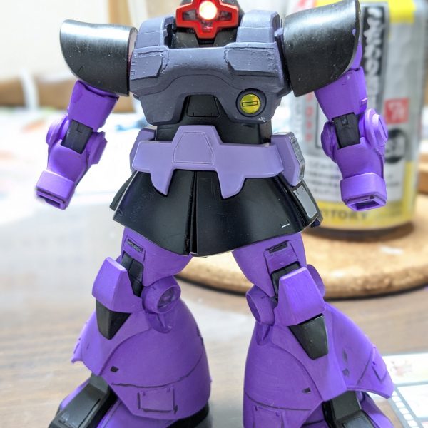 思いつくままにスジボリ追加、プラ板貼り貼りなんとかカタチになってきました。&nbsp;（4枚目）