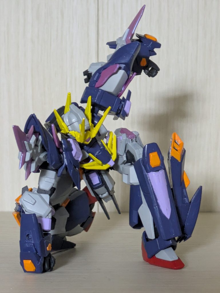 本家ディザイアガンダム同様可動域は広く作ってあるのでスーパーヒーロー着地なんかも出来ます！ここまで見ていただきありがとうございました！ディザイアガンダムは自分にとって改造の方向性が決まるきっかけになった作品なので思い入れ深く今回作ることができてとても嬉しく思っています。