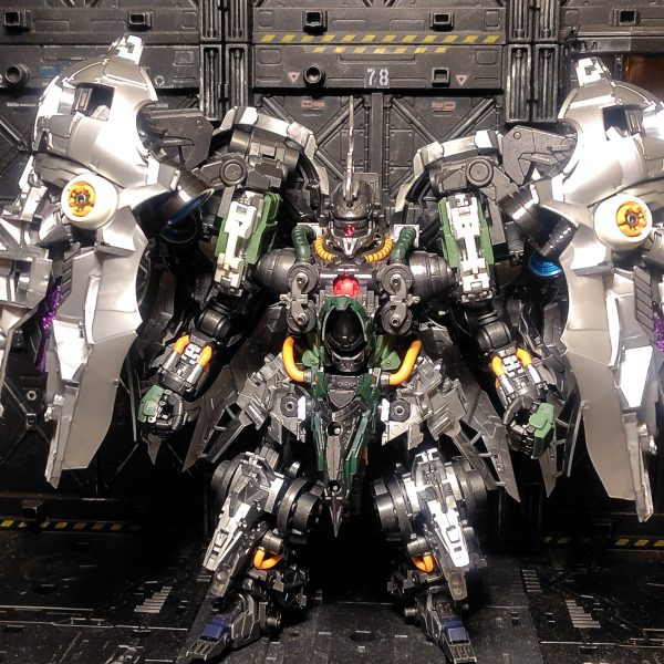 このままでもいいぐらいの出来ですね(zaku-kao6)バインダー周りの組立難易度が意外と高く苦戦しました…。（2枚目）