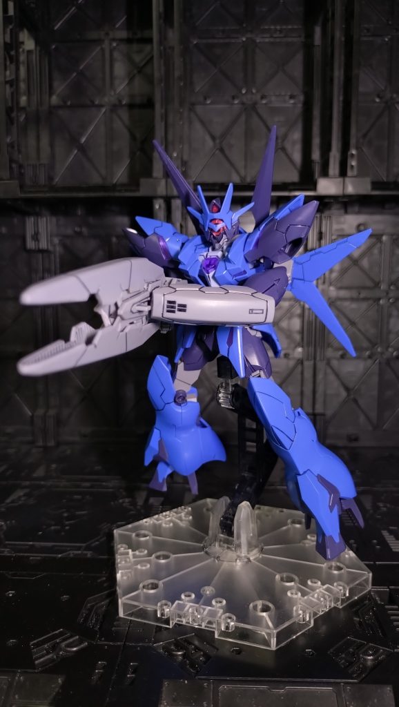 アースリィガンダム同様にビームライフルとドッキングすることで強力な一撃を放てます。
