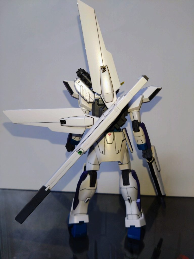 スミ入れはエナメル塗料のブラックです。&nbsp;