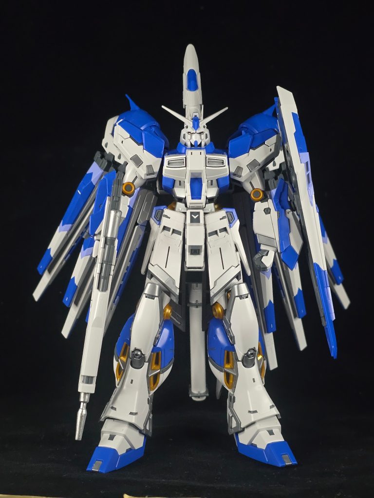 RX-93-v2 Hi-v GUNDAM–2枚目/制作者：MAN