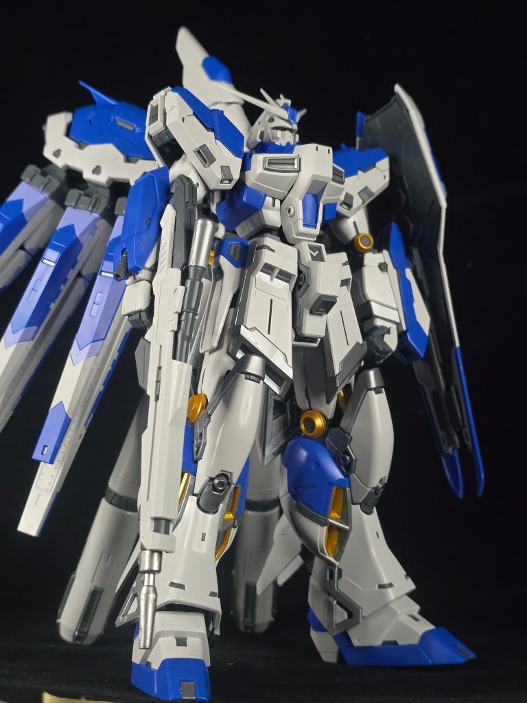 RX-93-v2 Hi-v GUNDAM–5枚目/制作者：MAN