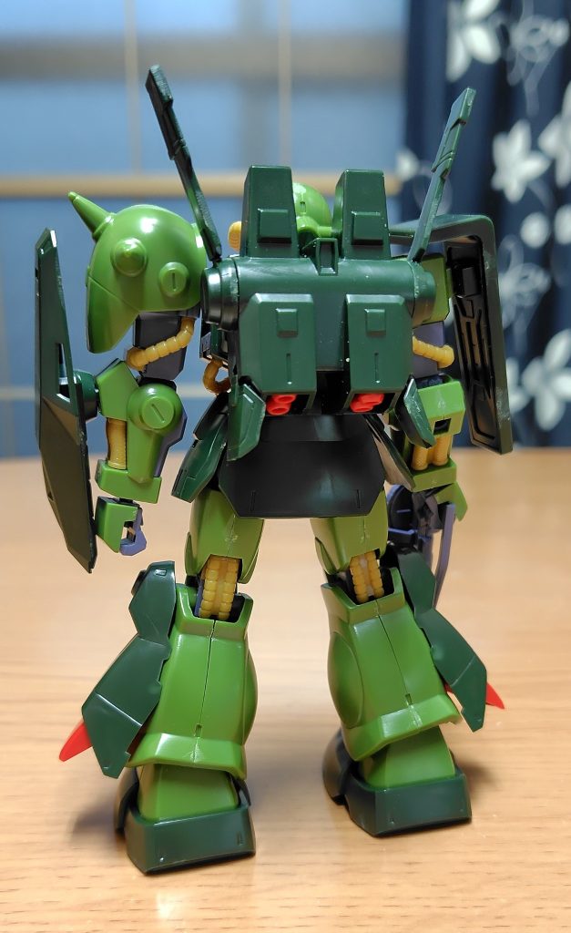 リア。