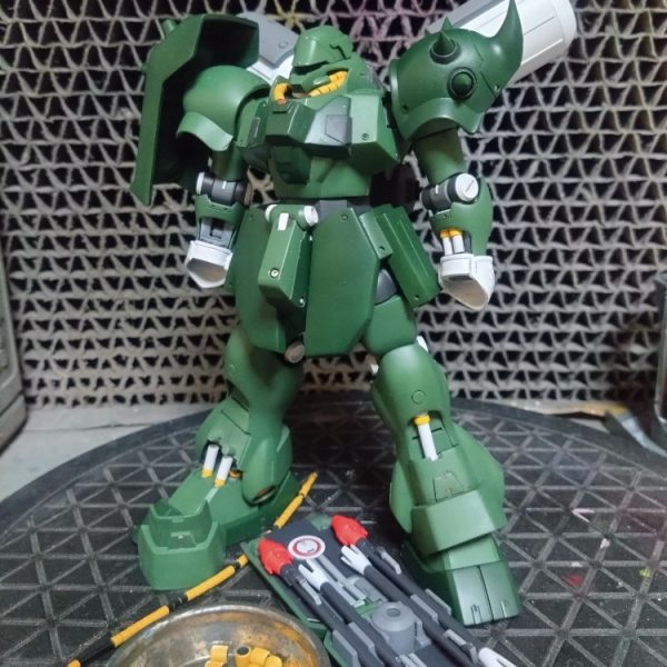 HGUC　ギラ・ドーガ(袖付き)