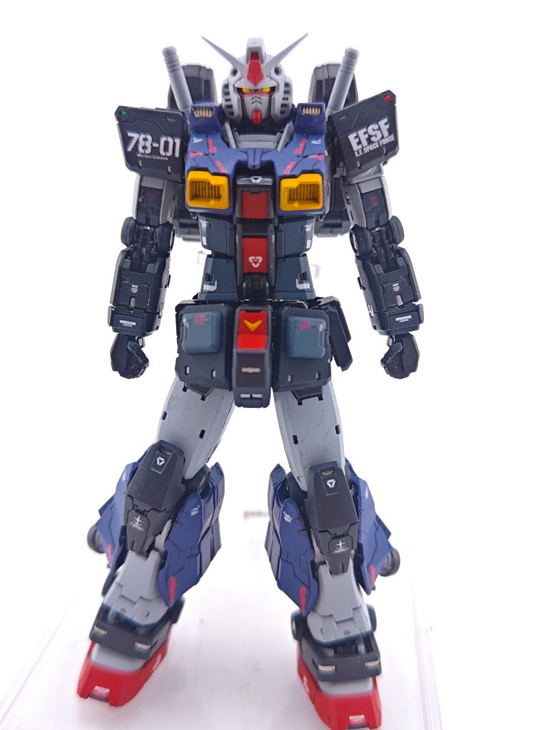 こちらがガンダム高機動型のパーツを追加したバージョンです