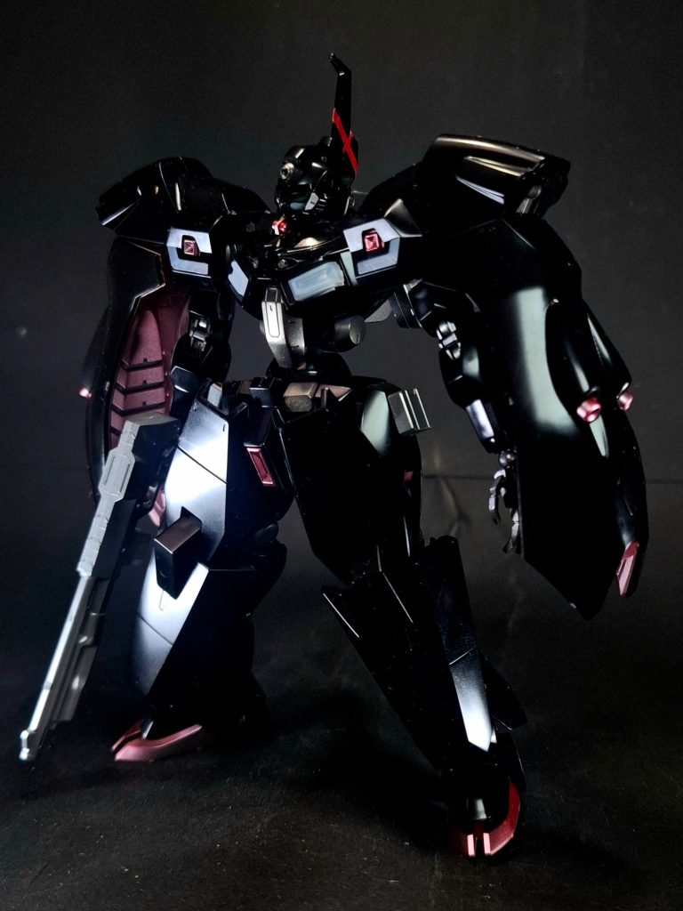 ビーナス・グロゥブのジット・ラボラトリィが開発したG系統のモビルスーツ。ジット団からキャピタル・アーミィのマスクに提供された機体である[1]。本機はジット団のフラッグシップ機として開発された機体であり、コードネームとして「G-IT（ジーイット）[2]」という名称が付けられていたが、マスク部隊に提供された際にクンタラの魂の安住の地「カーバ」とその守護神「カーリー」を掛け合わせた「カバカーリー」に改名された。