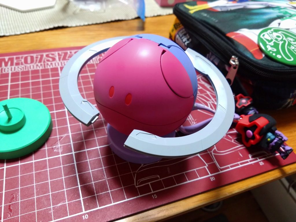 ありました！1/144スターゲイザーガンダムのバックパック！！しかもデカハロにピッタリ！内側をヤスってちょい加工…