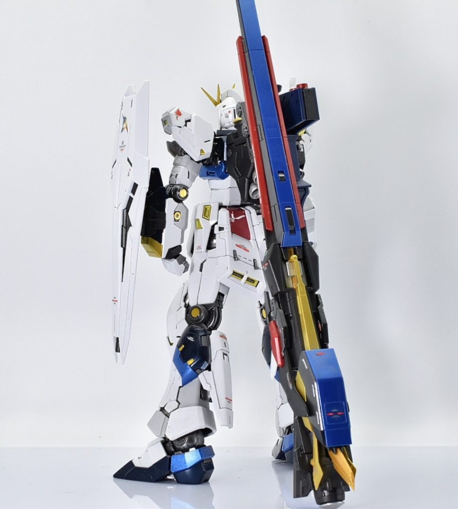 RG ff νガンダム–4枚目/制作者：shin