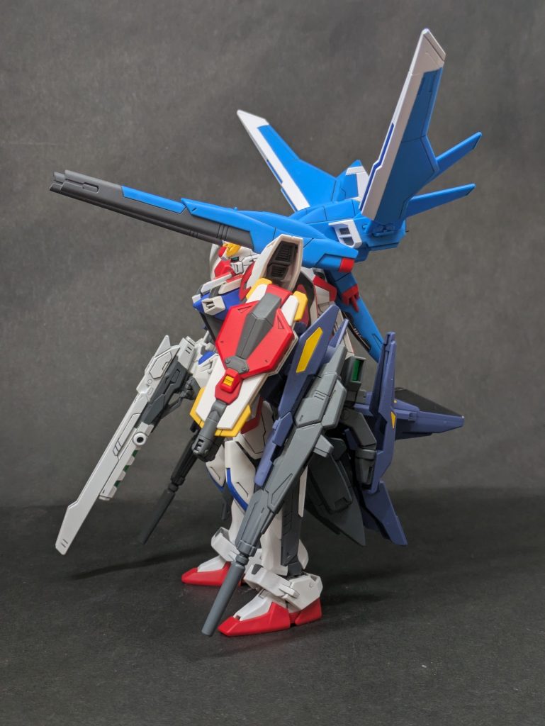 ビルドストライクガンダム ドミニオン–3枚目/制作者：冨岡バエル