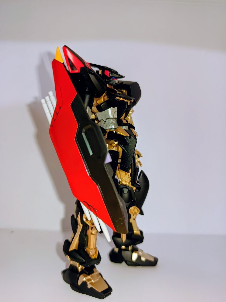 ガンダムアストレイゴールドフレーム天(未完成)