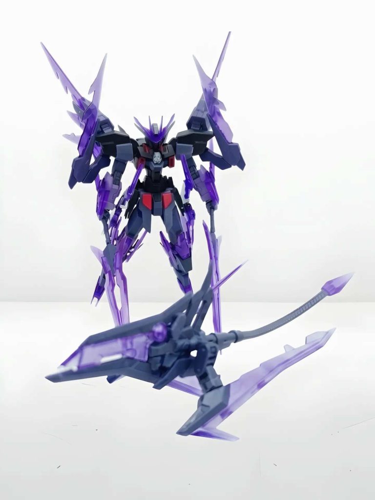 *Transformation as a Finishing Attack*Dark Glacier retains the AGE-2's ability to transform into aircraft mode. This capability is not intended solely to improve mobility; it is also incorporated into the Gunpla's ultimate attack technique.