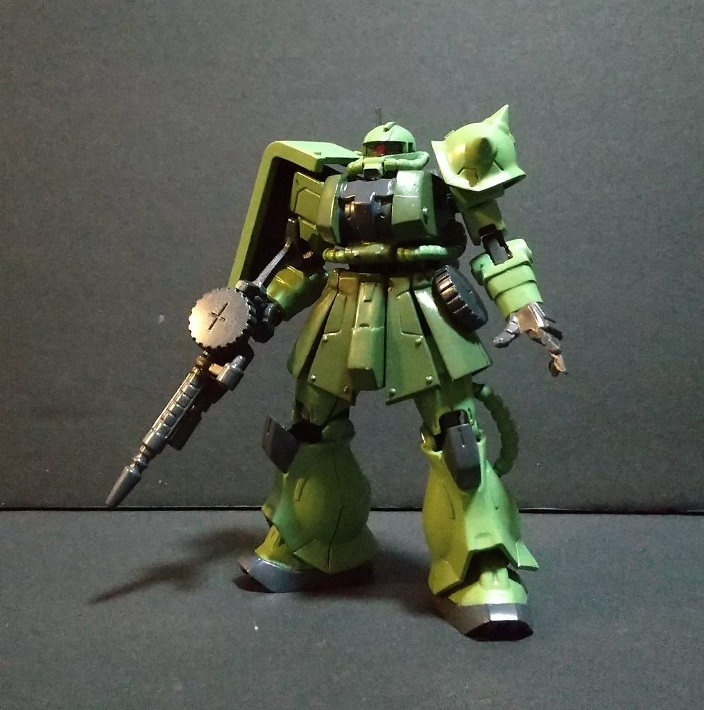 あとは好みで胸部をシンプルにしてスカートの大型化くらいですね。前回のガンダム同様、近藤版MSを少し意識してます。