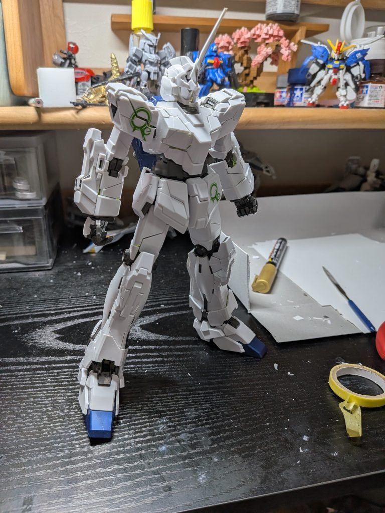 ユニコーンガンダム( recirculation white ver )–4枚目/制作者：DeepStriker