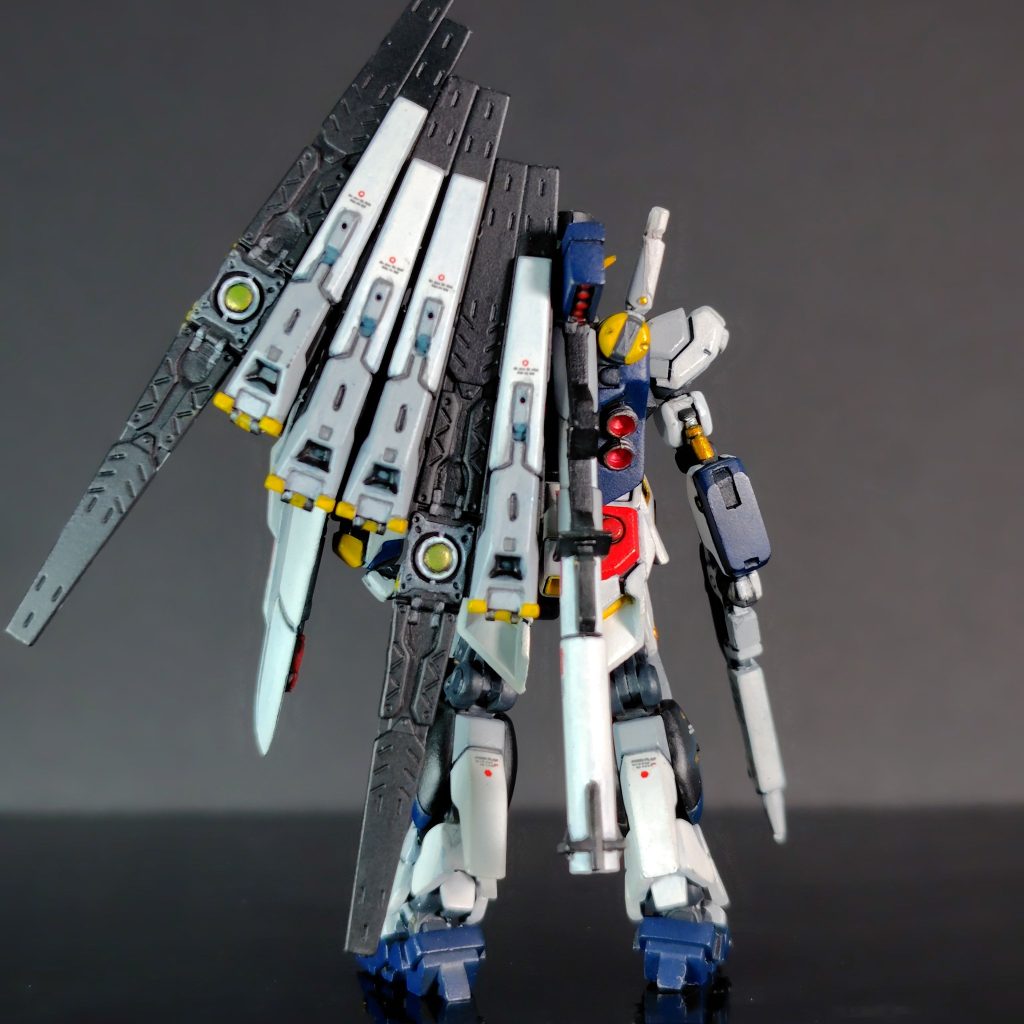 ガンダムアーティファクト　νガンダム–5枚目/制作者：シルバームーン