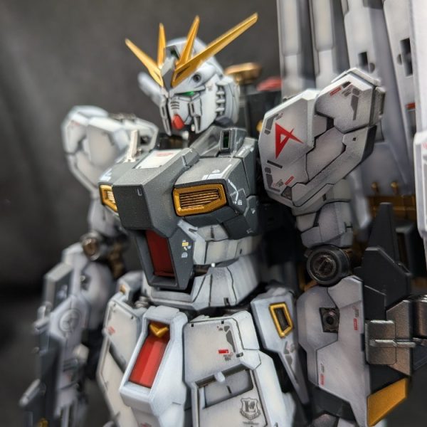 RG νガンダム 全塗装