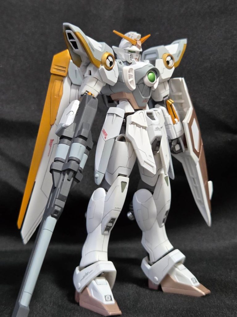 EG ウイングガンダム(スノーホワイトカラー)–3枚目/制作者：RWBY