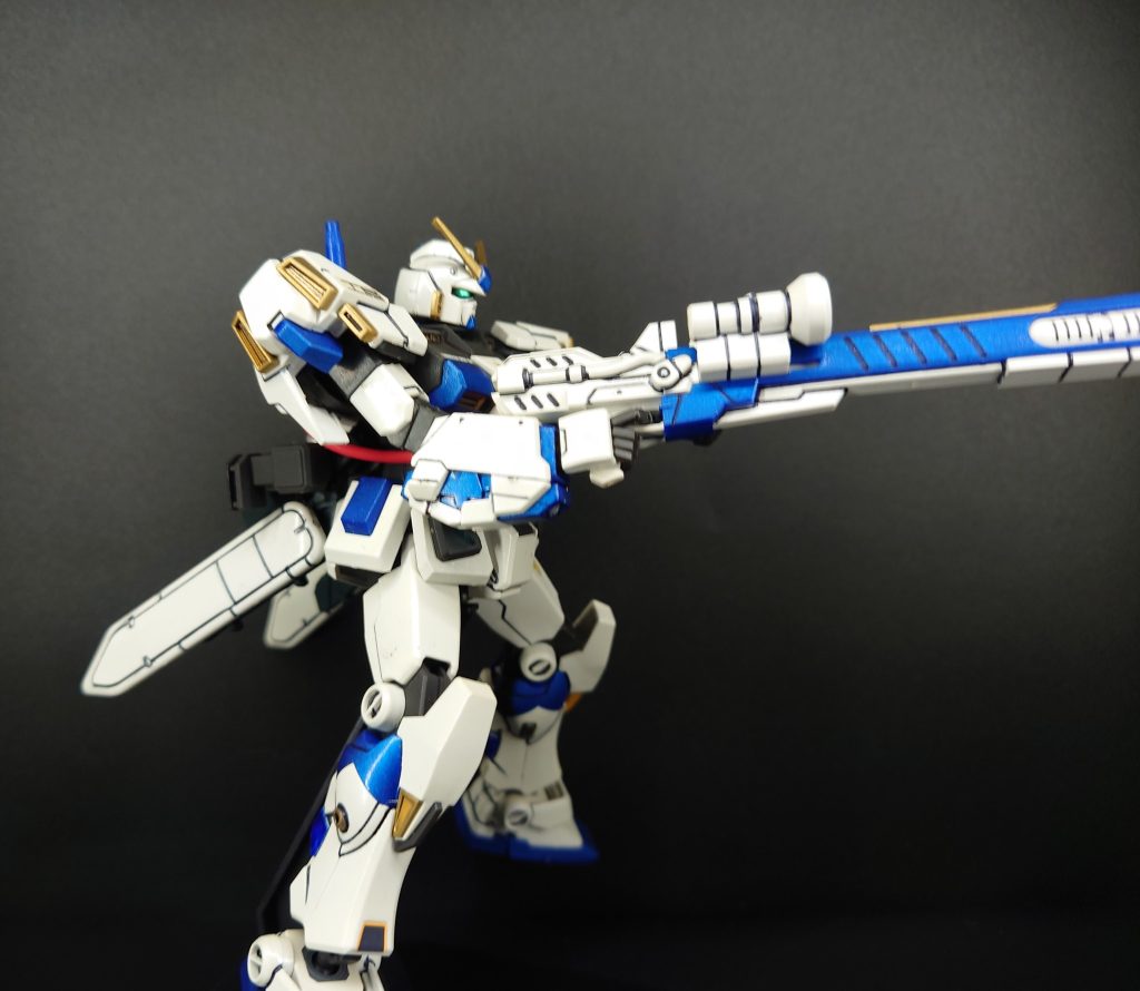 RX-78-4 ガンダム4号機–5枚目/制作者：三匹のM