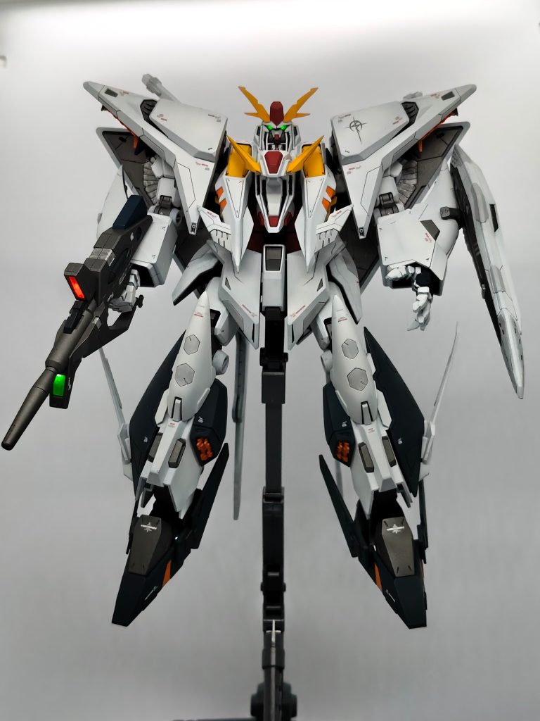 武器も持たせて電源ON!