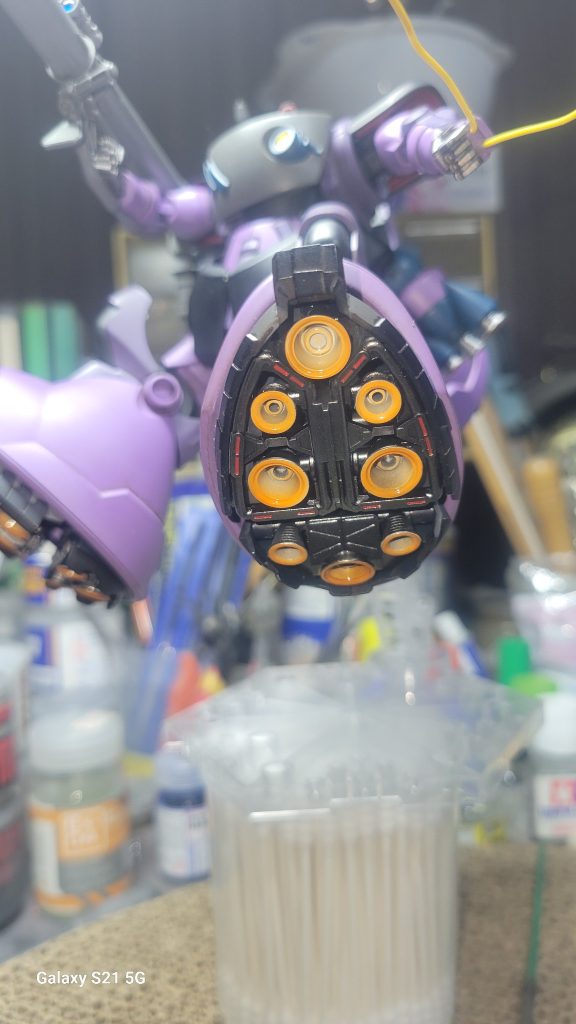 足の裏…