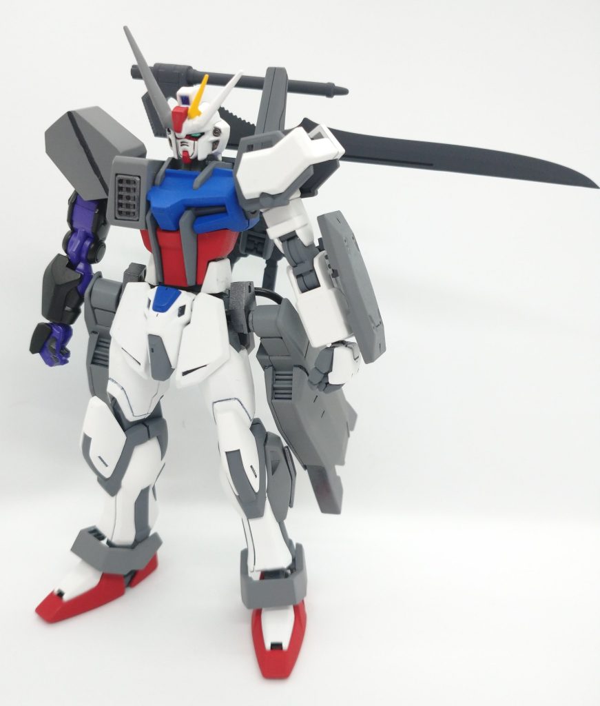 ストライクガンダムにガンダムアスタロトとエクシアリペア4の要素を混ぜたイメージです。