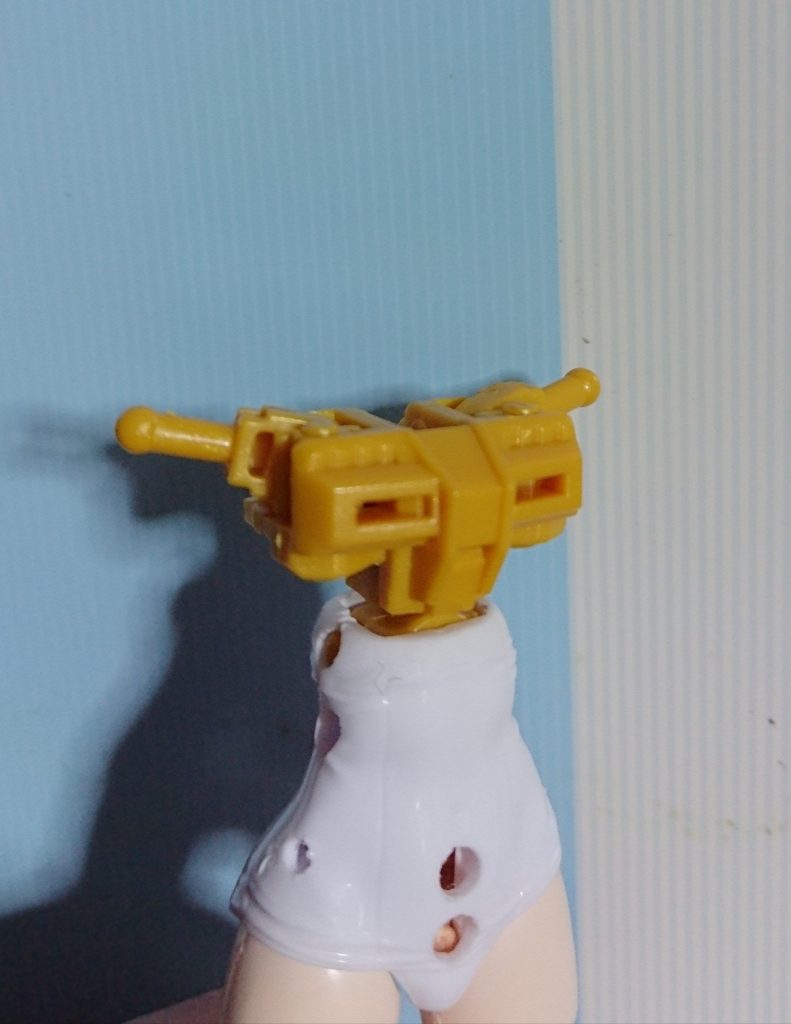 30MS白スクを使って胴に可動域入れたくて可動フレーム使用したら