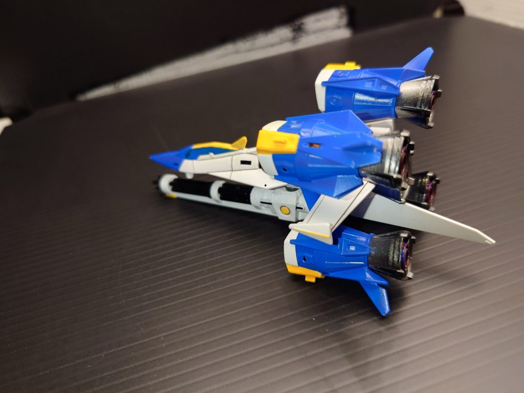ガンバレルストライカー–4枚目/制作者：Demitasse