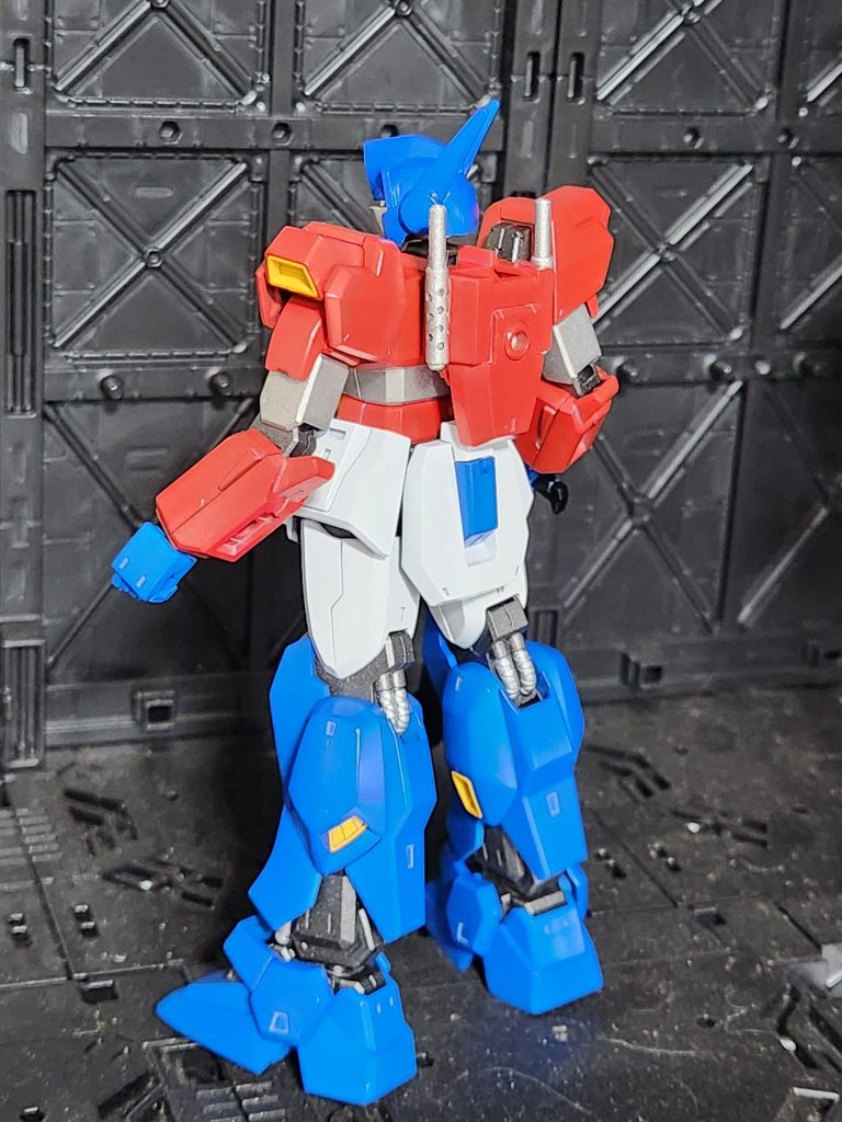 マフラーも自作しました。